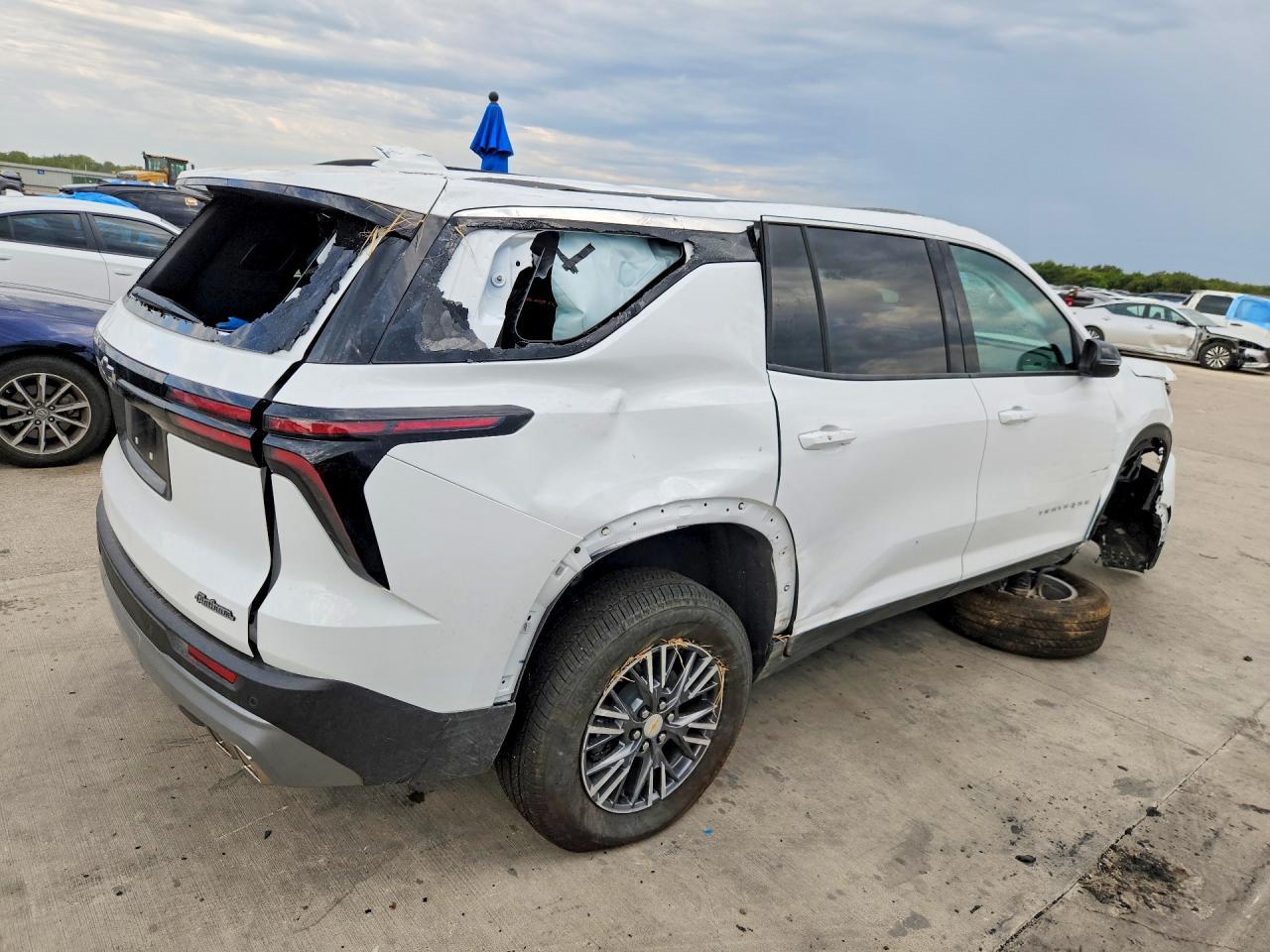 2026 Chevrolet Traverse Lt - zdjęcie 3