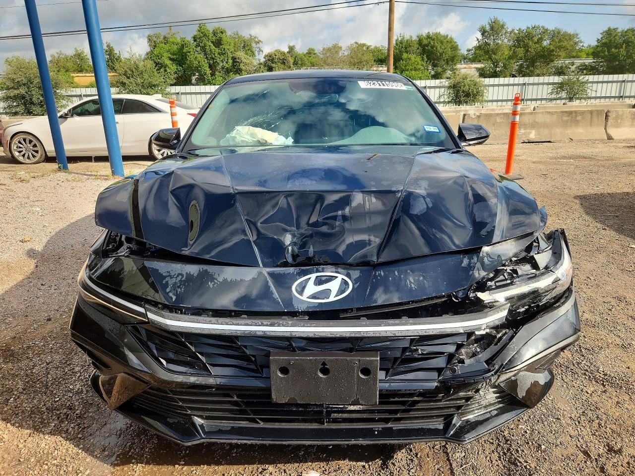 2026 Hyundai Elantra Se - zdjęcie 5