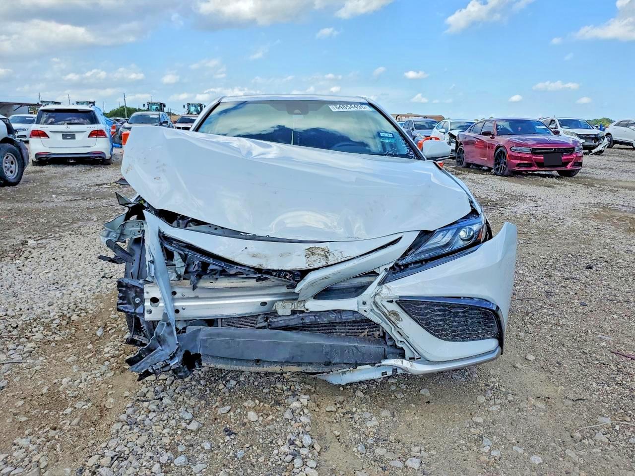 2023 Toyota Camry Xse - zdjęcie 5