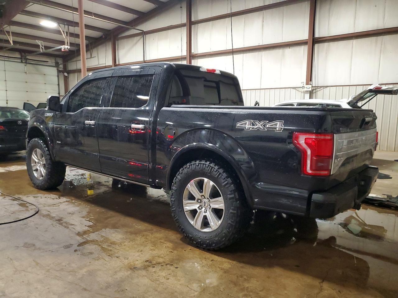2016 Ford F150 Supercrew - zdjęcie 2