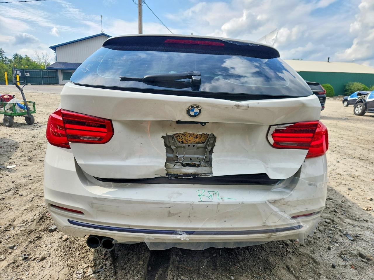 2018 BMW Seria 3 330i - zdjęcie 6