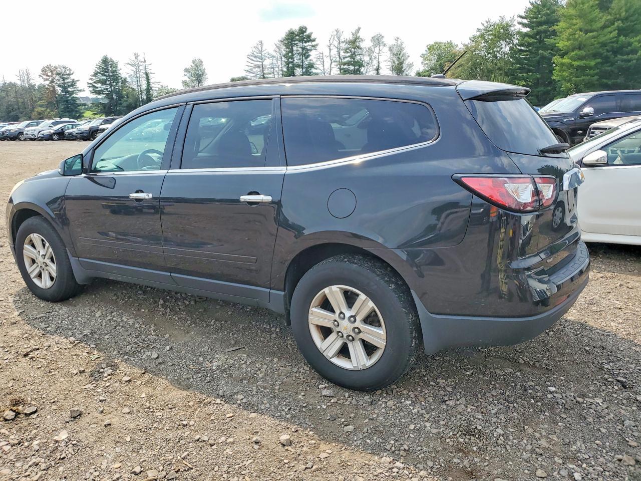 2013 Chevrolet Traverse Lt - zdjęcie 2