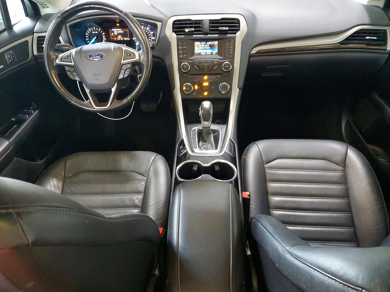 2014 Ford Fusion Se - zdjęcie 8