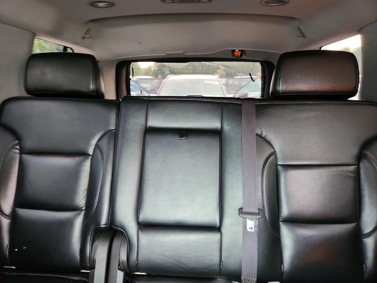 2015 Chevrolet Tahoe K1500 Ls - zdjęcie 10