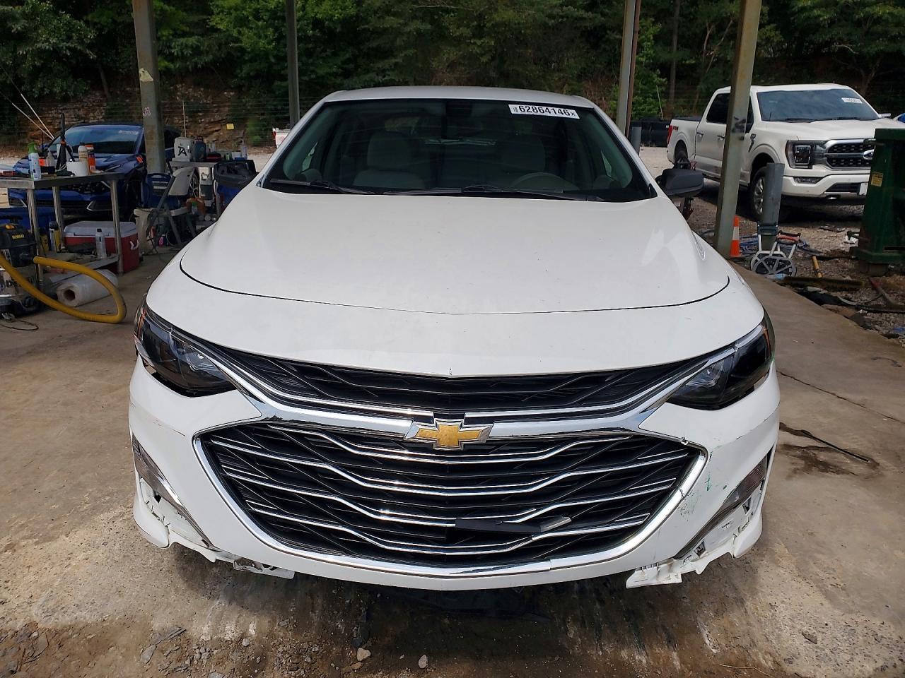 2019 Chevrolet Malibu Ls - zdjęcie 5