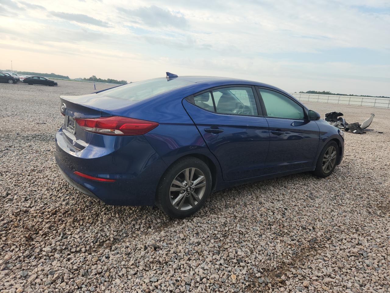 2018 Hyundai Elantra Sel - zdjęcie 3