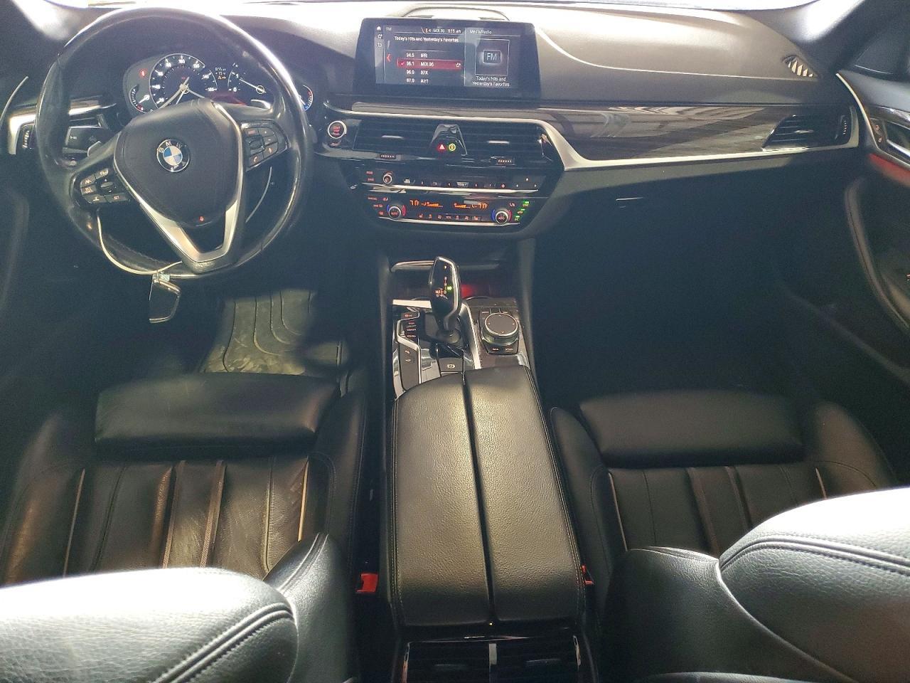 2019 BMW Seria 5 530i - zdjęcie 8