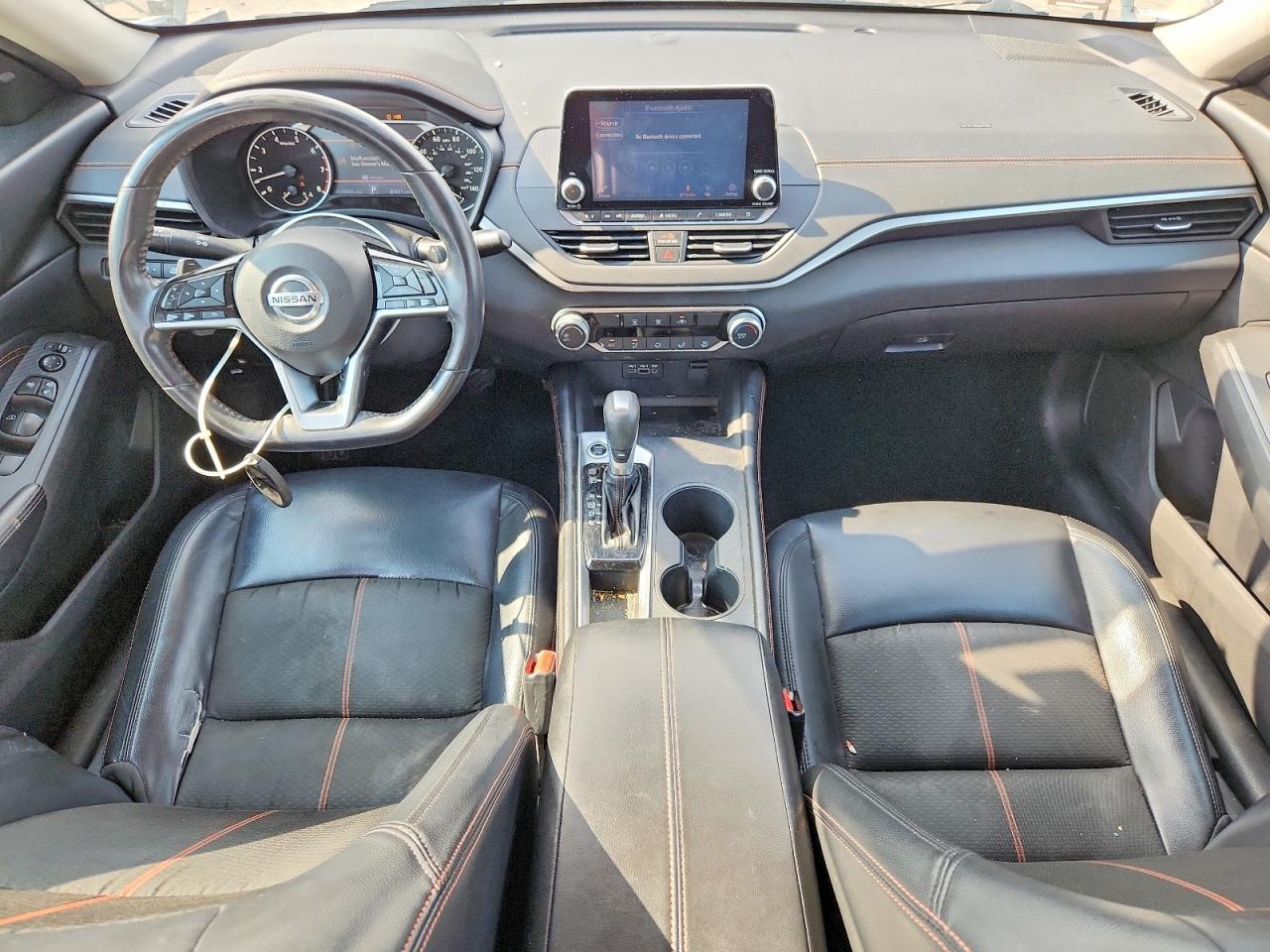 2020 Nissan Altima Sr - zdjęcie 8