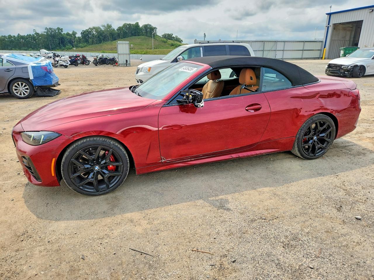 2025 BMW Seria 4 Cabrio M440i - zdjęcie główne