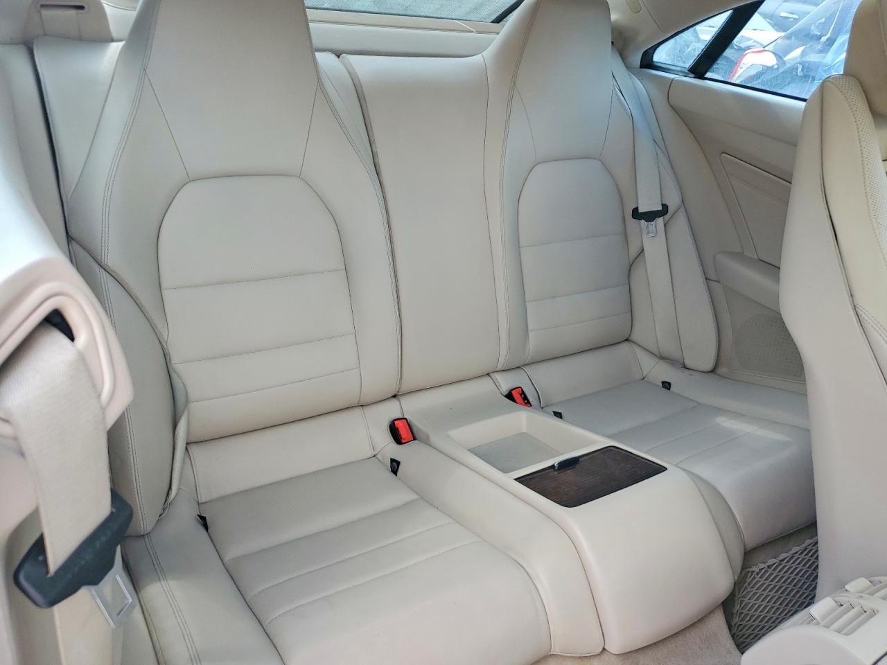 2014 Mercedes-Benz E 350 - zdjęcie 10