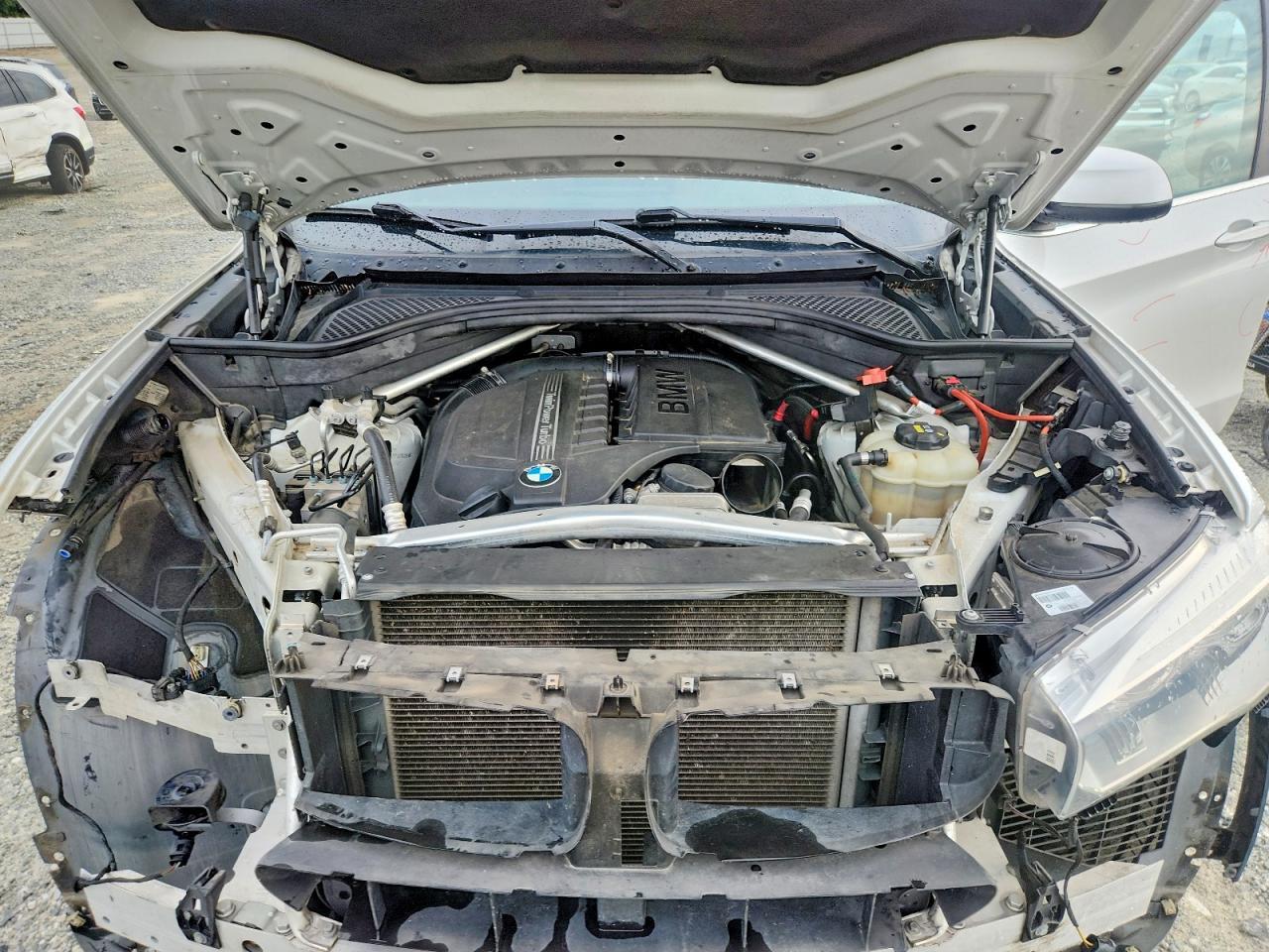 2016 BMW X5 xDrive35I - zdjęcie 11