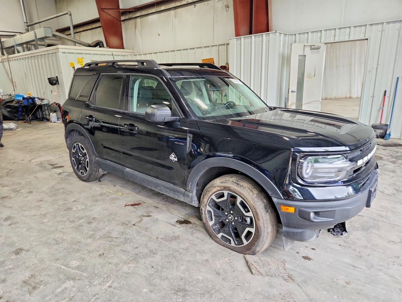 2024 Ford Bronco Sport Outer Banks - zdjęcie 4