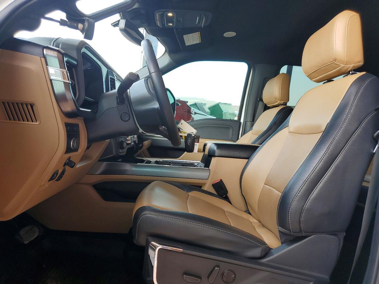 2023 Ford F-250 Supe - zdjęcie 7