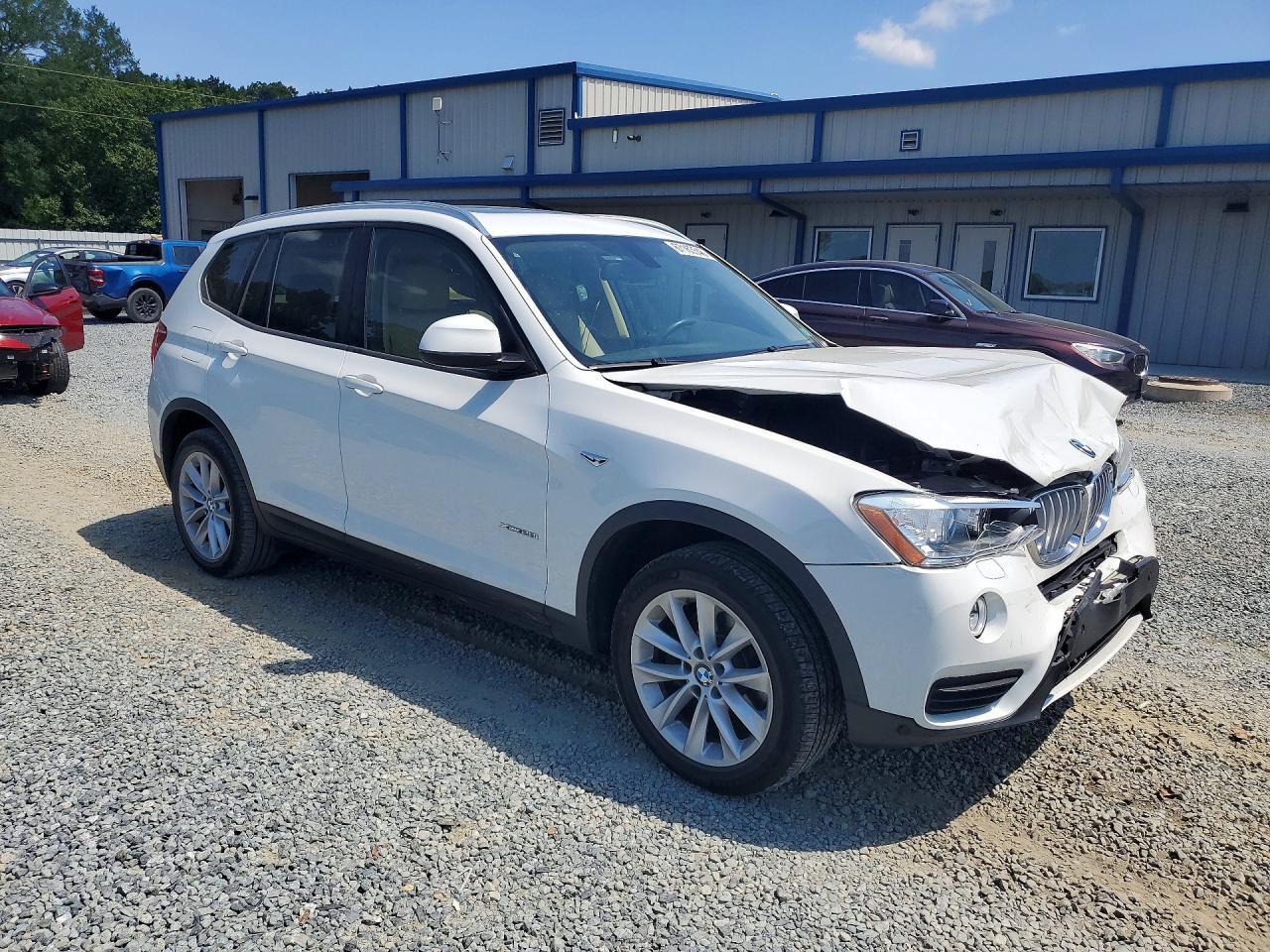 2016 BMW X3 xDrive28I - zdjęcie 4