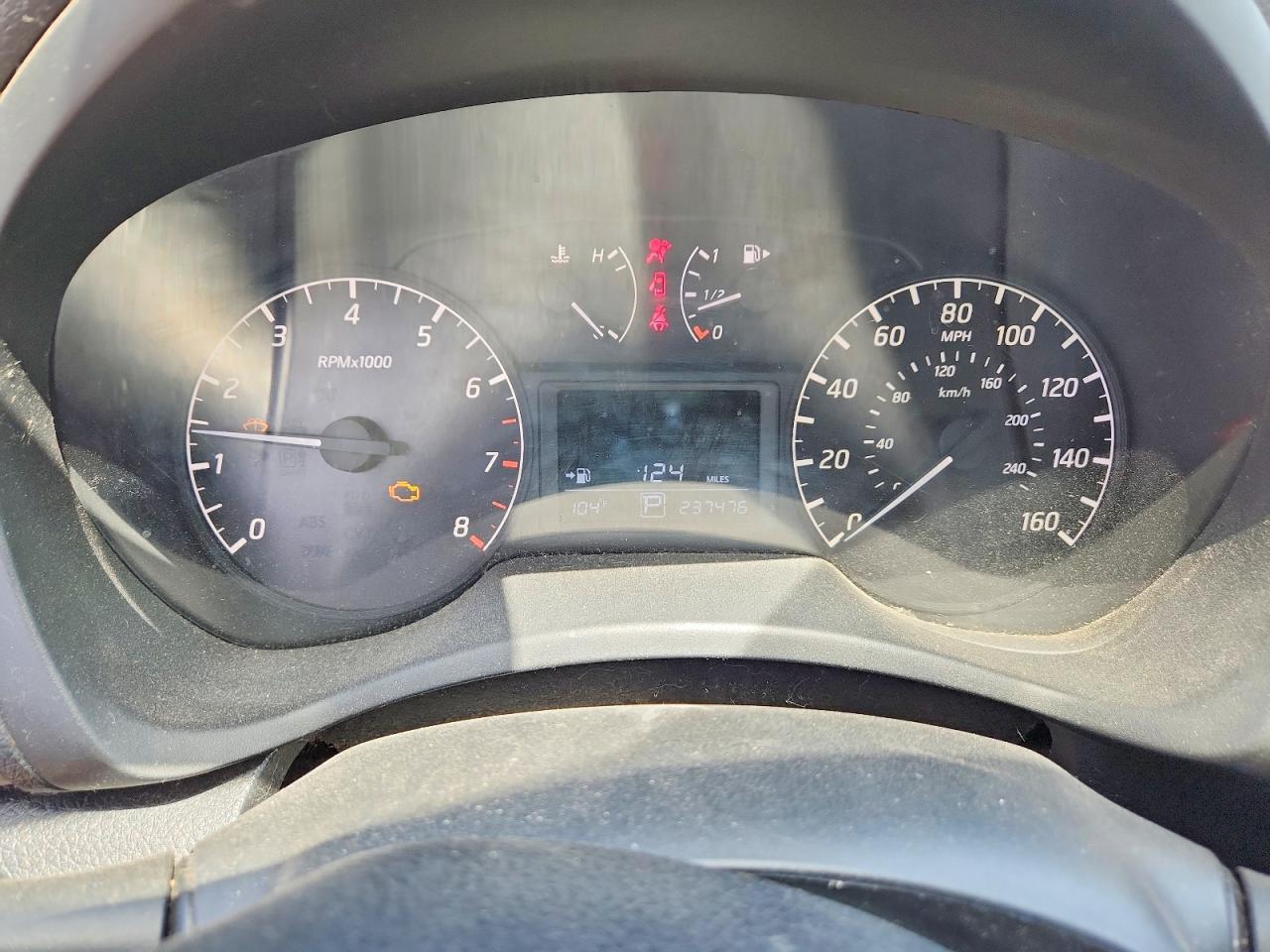 2015 Nissan Sentra S - zdjęcie 9