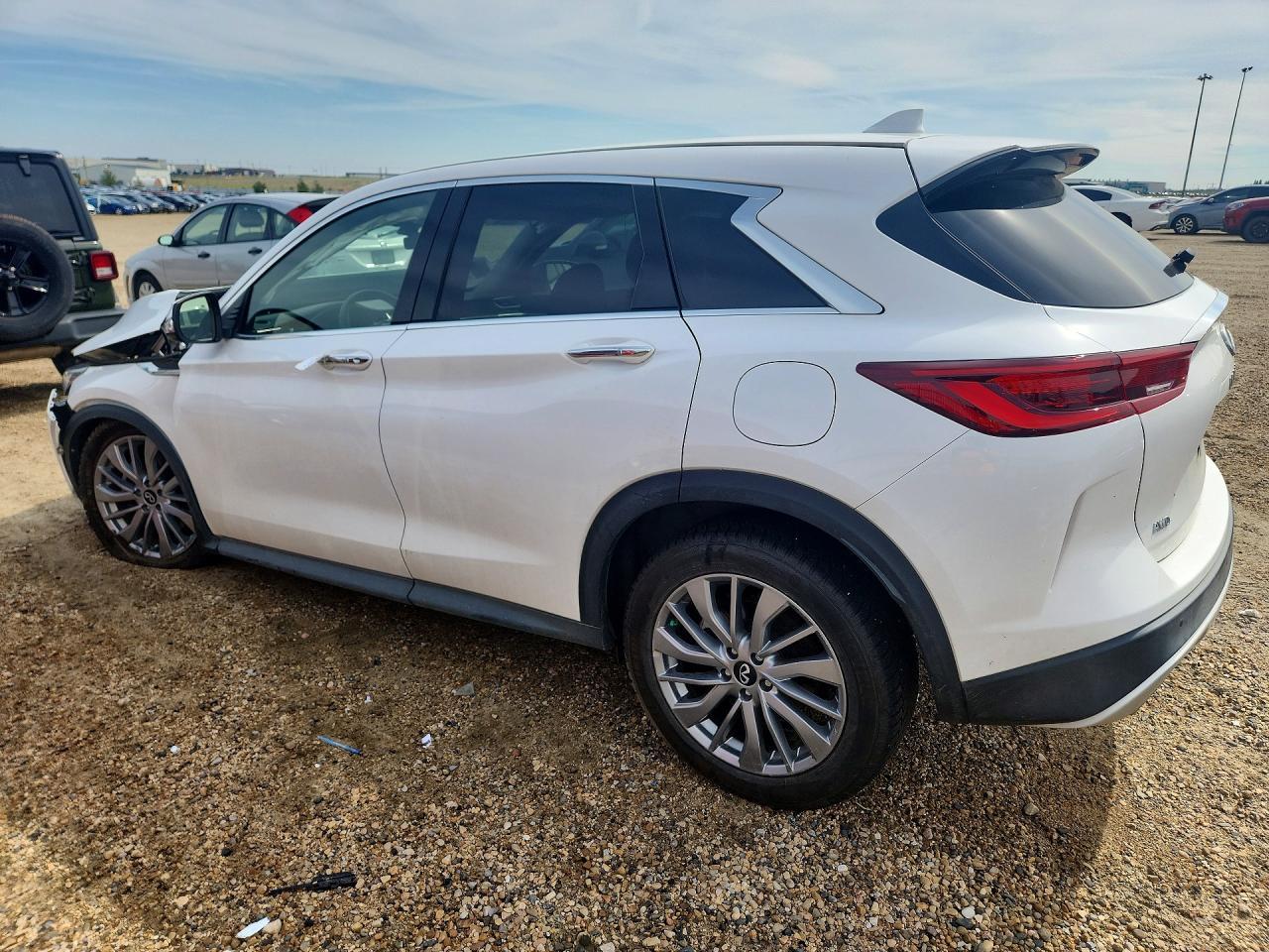 2025 Infiniti Qx50 Pure - zdjęcie 2
