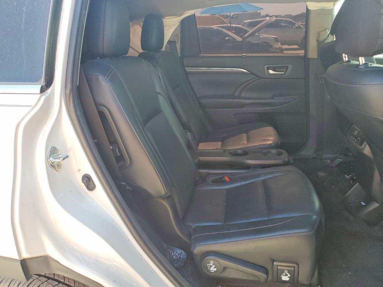 2018 Toyota Highlander Limited - zdjęcie 10