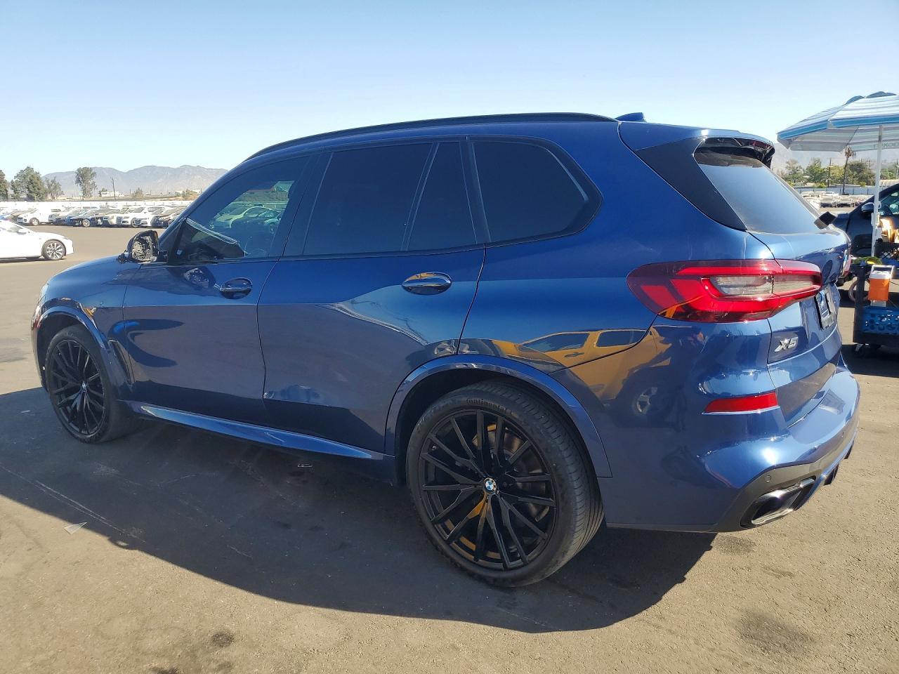 2021 BMW X5 Sdrive 40I - zdjęcie 2