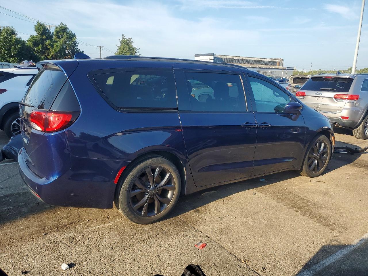 2018 Chrysler Pacifica Touring L - zdjęcie 3