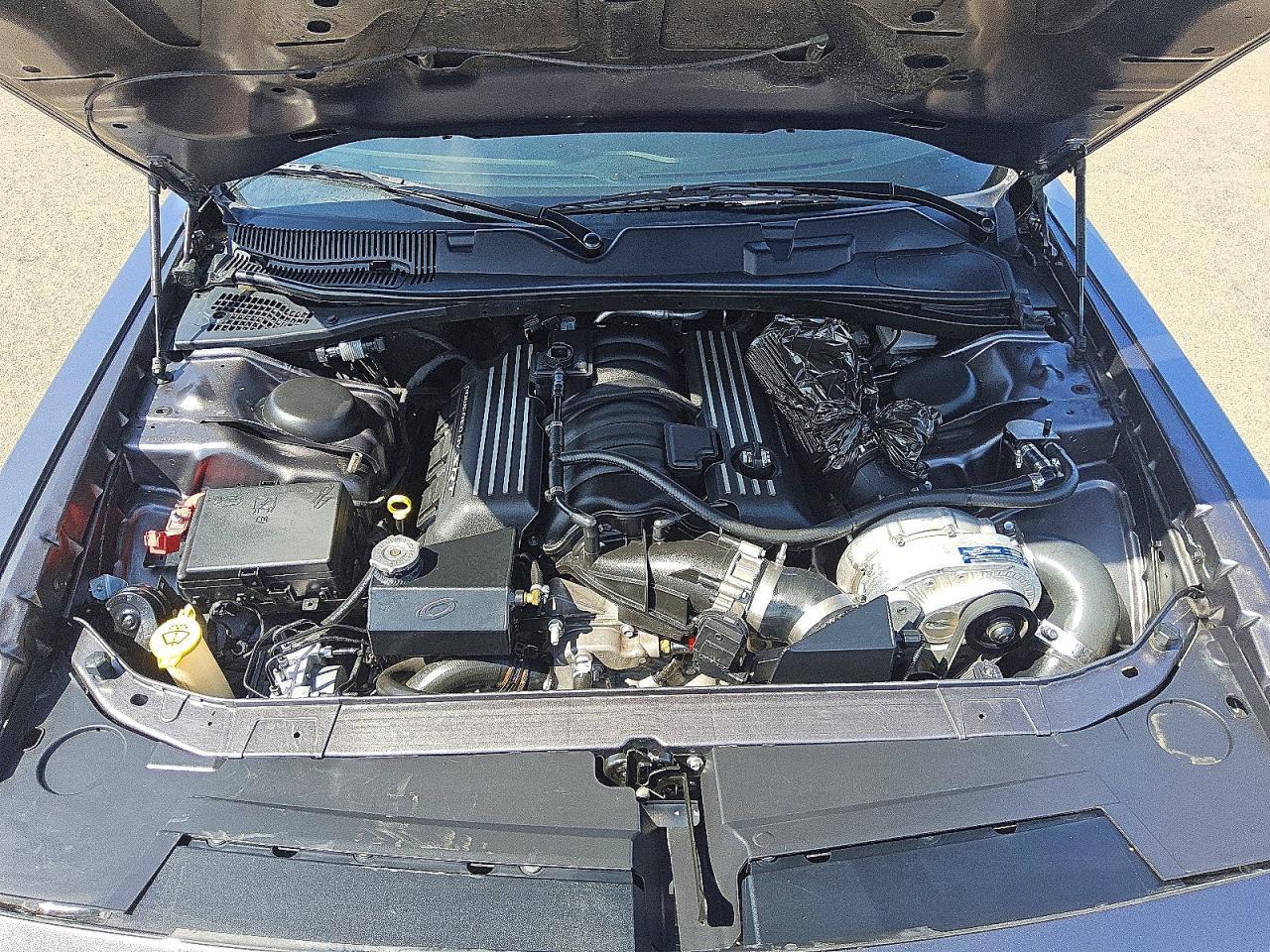 2016 Dodge Challenger R/T Scat Pack - zdjęcie 11