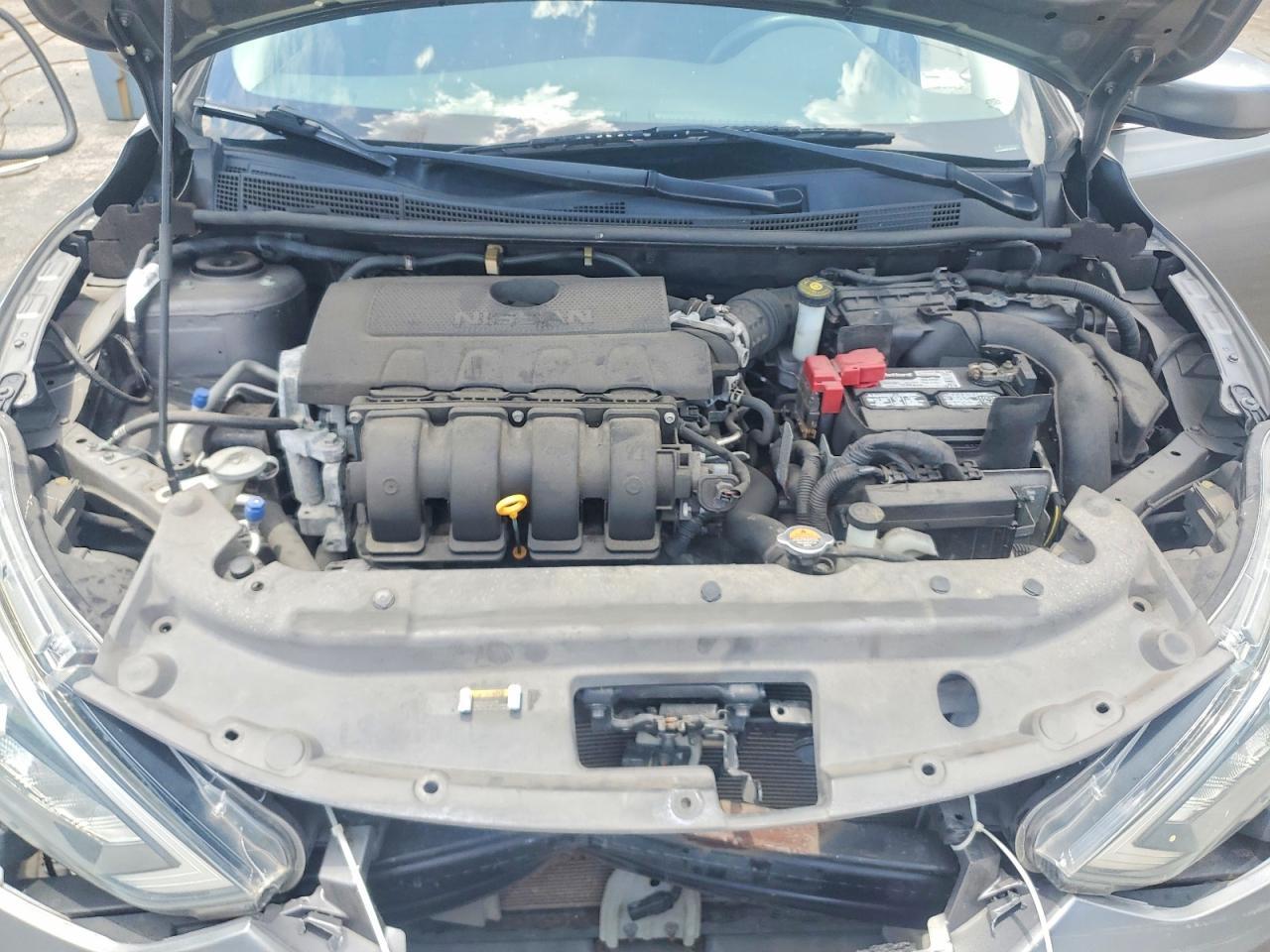 2016 Nissan Sentra S - zdjęcie 11