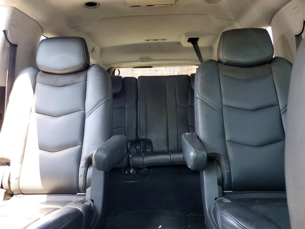 2016 Cadillac Escalade Esv Luxury - zdjęcie 10