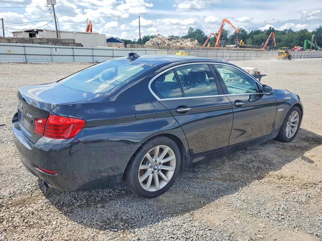 2014 BMW 5 Series - zdjęcie 3