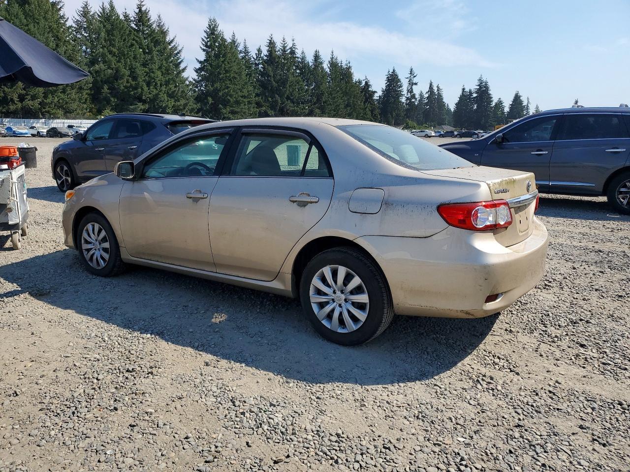 2013 Toyota Corolla Le - zdjęcie 2