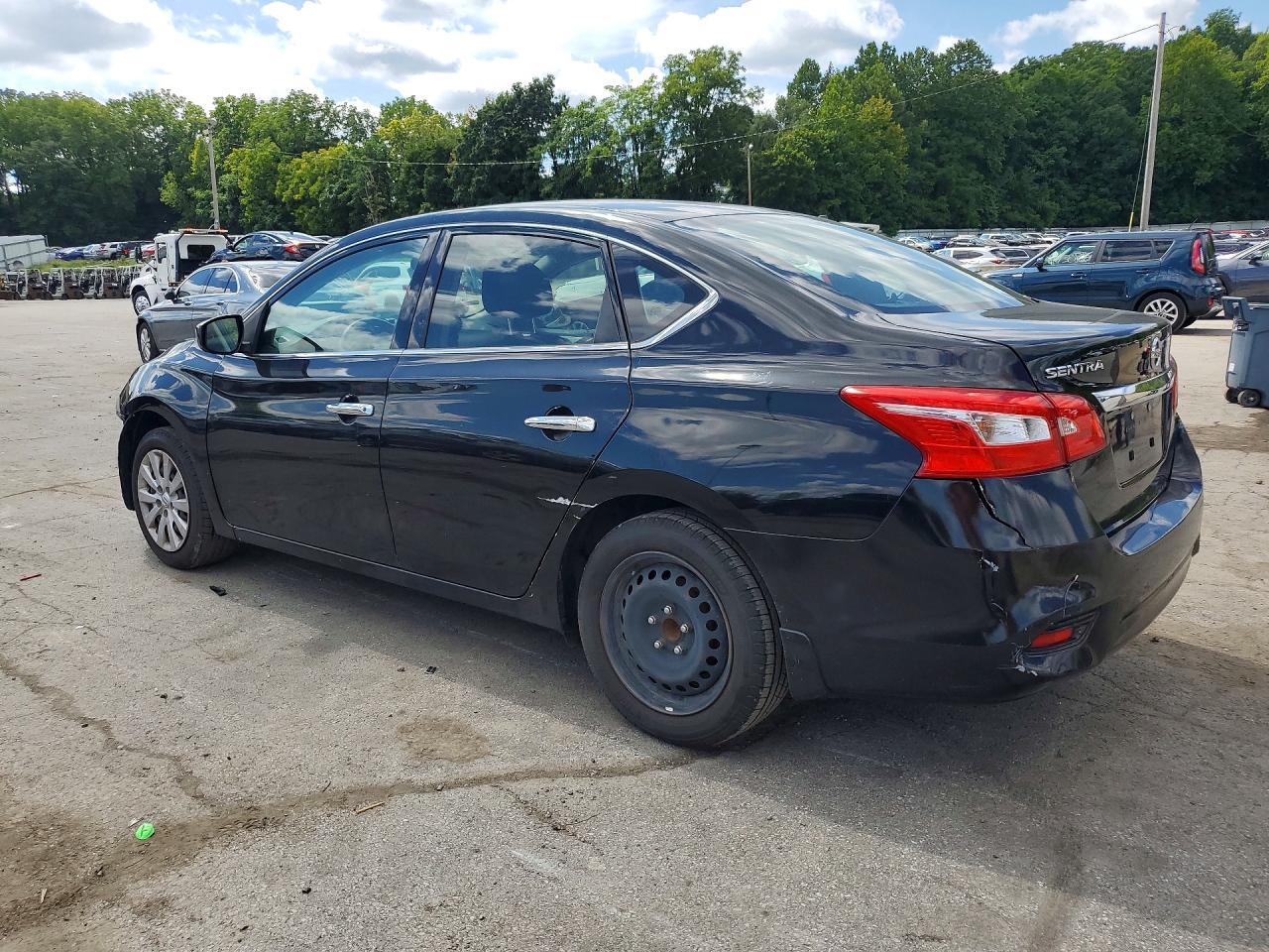2019 Nissan Sentra S - zdjęcie 2