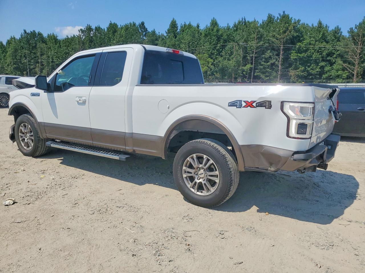 2020 Ford F150 Super Cab - zdjęcie 2