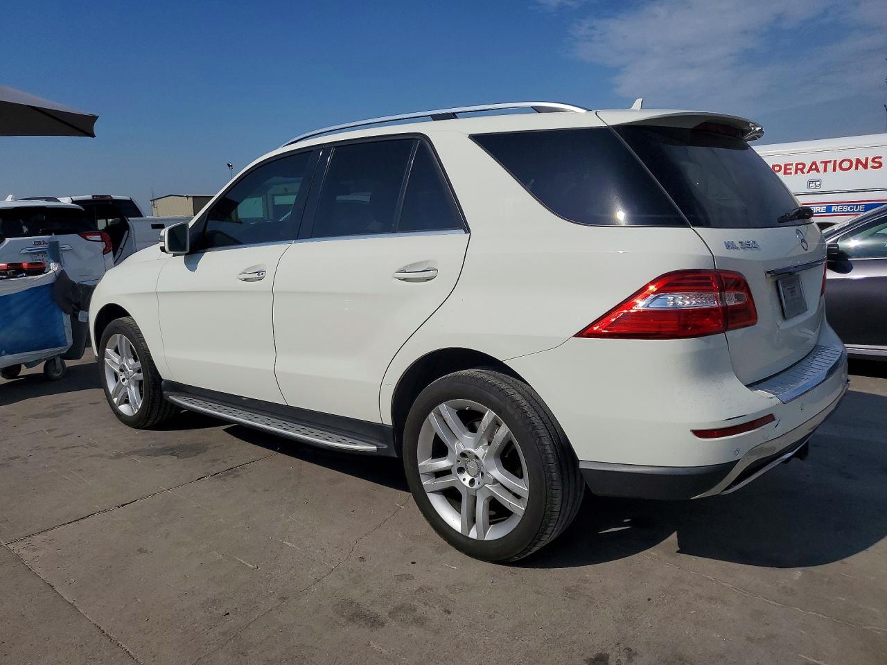2013 Mercedes-Benz Ml 350 - zdjęcie 2