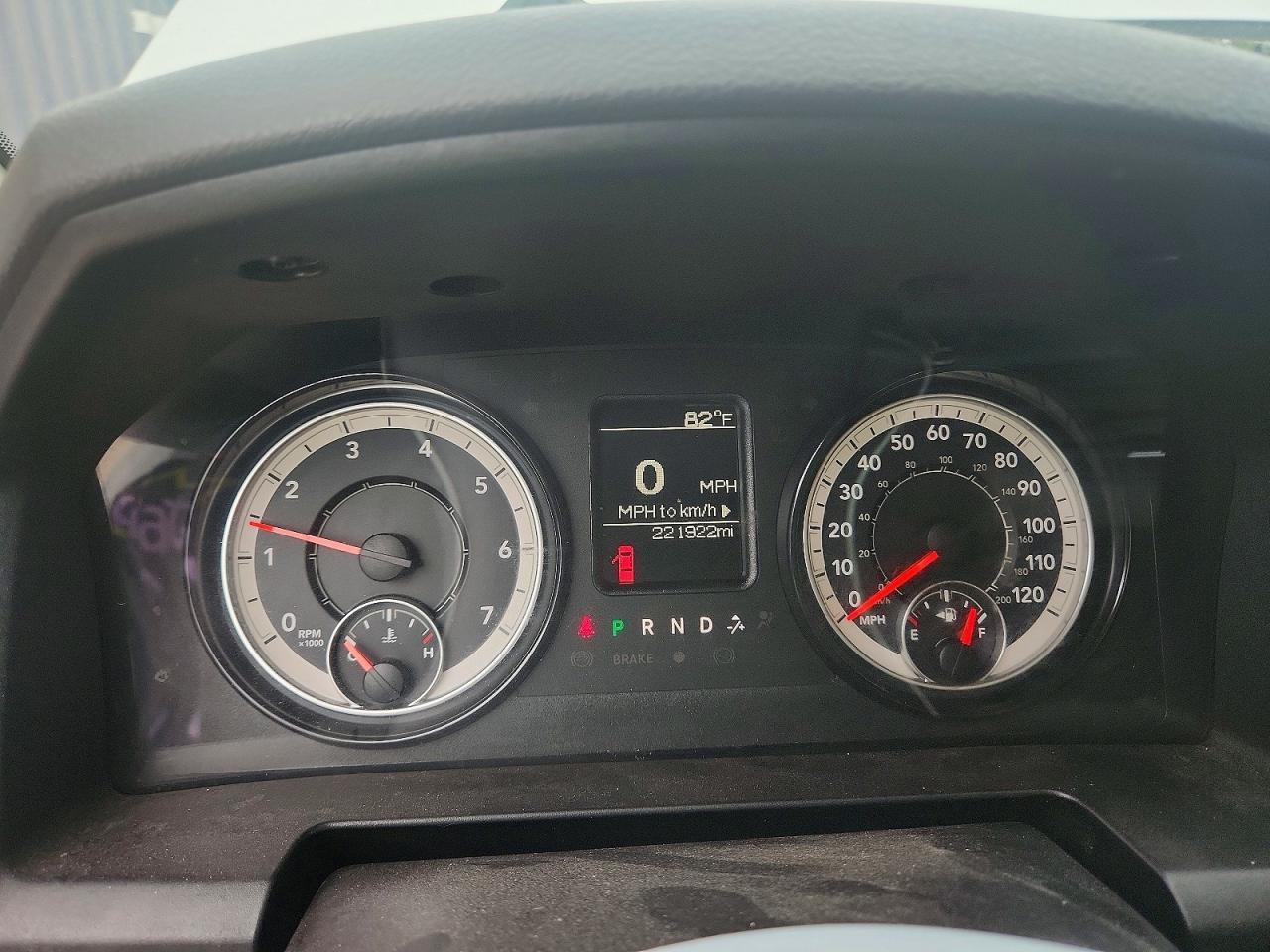 2020 Ram 1500 Classic Tradesman - zdjęcie 9