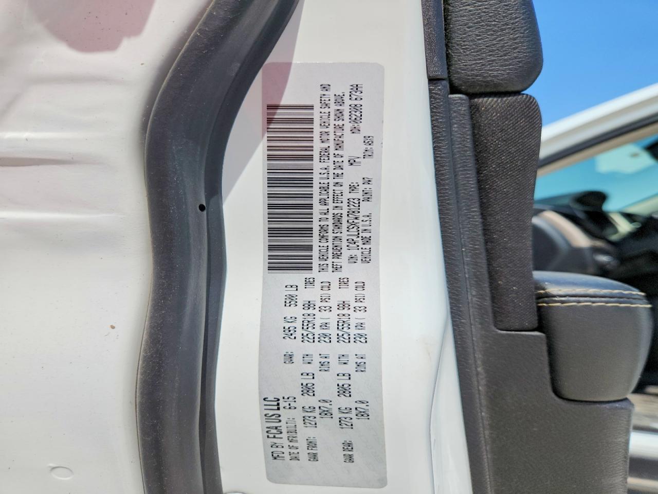 2015 Jeep Cherokee Latitude - zdjęcie 13