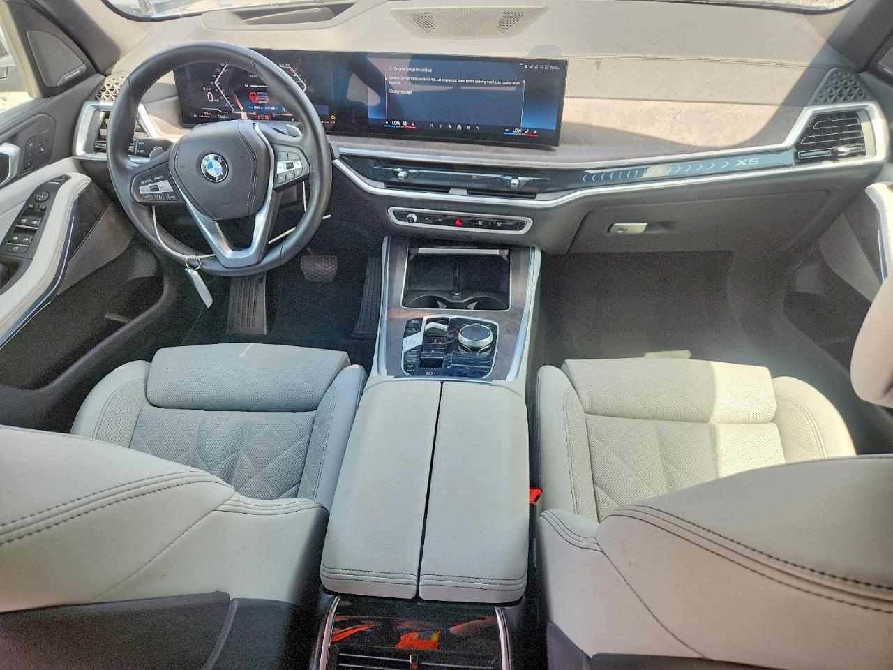 2025 BMW X5 xDrive40I - zdjęcie 8