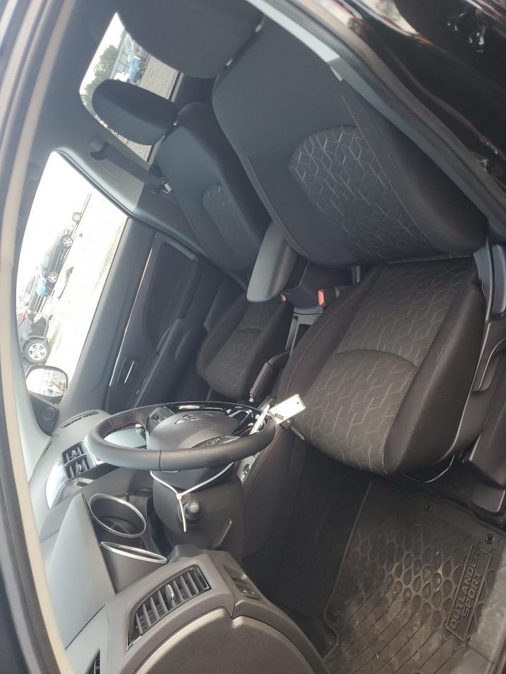 2026 Mitsubishi Outlander Sport S/Se - zdjęcie 7