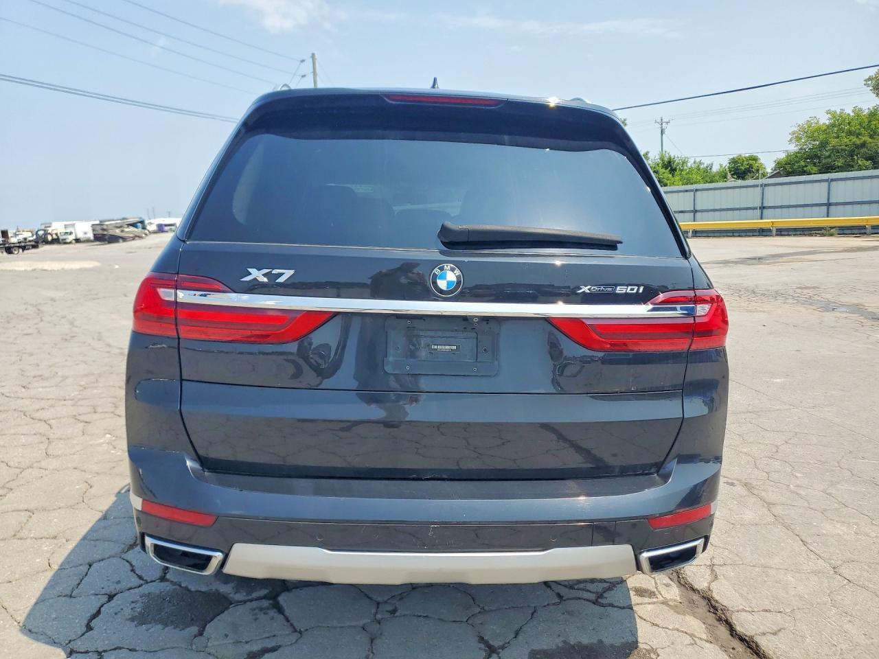 2019 BMW X7 xDrive50I - zdjęcie 6