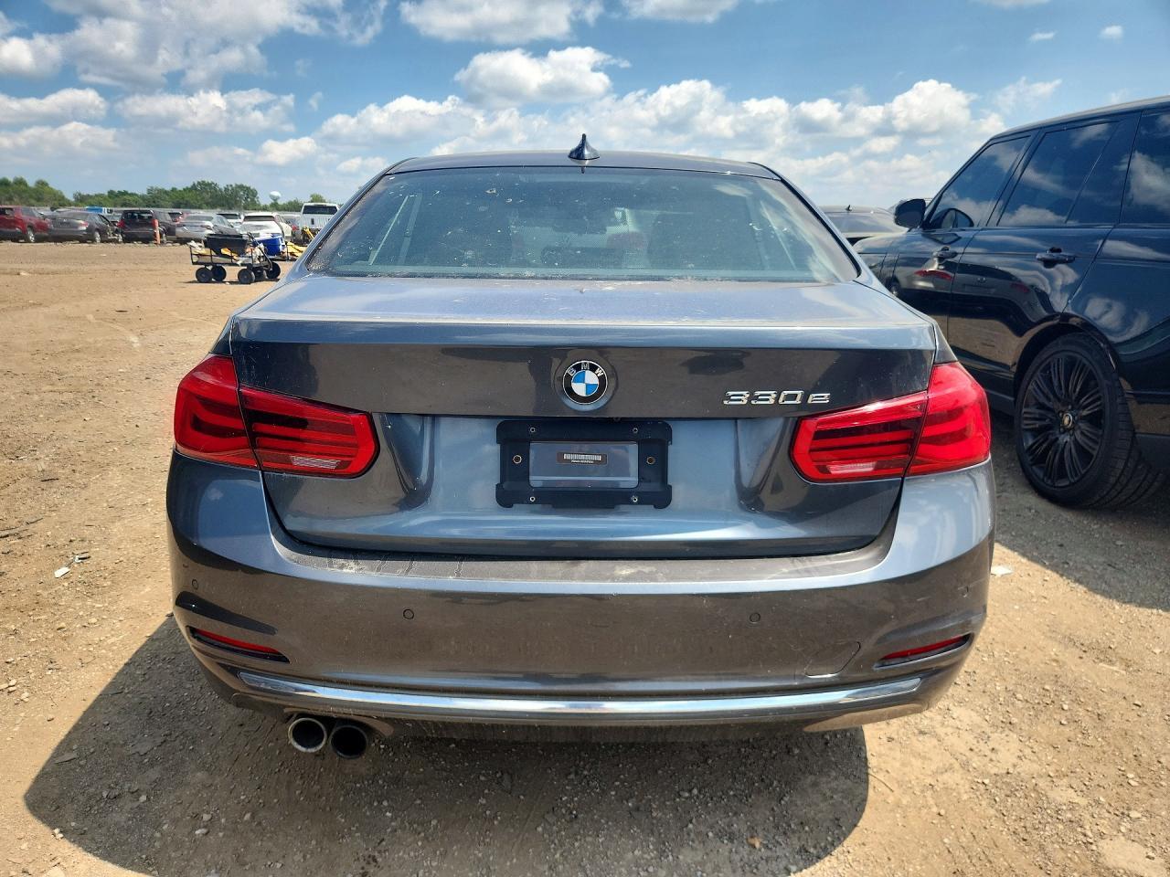 2016 BMW 330E - zdjęcie 6