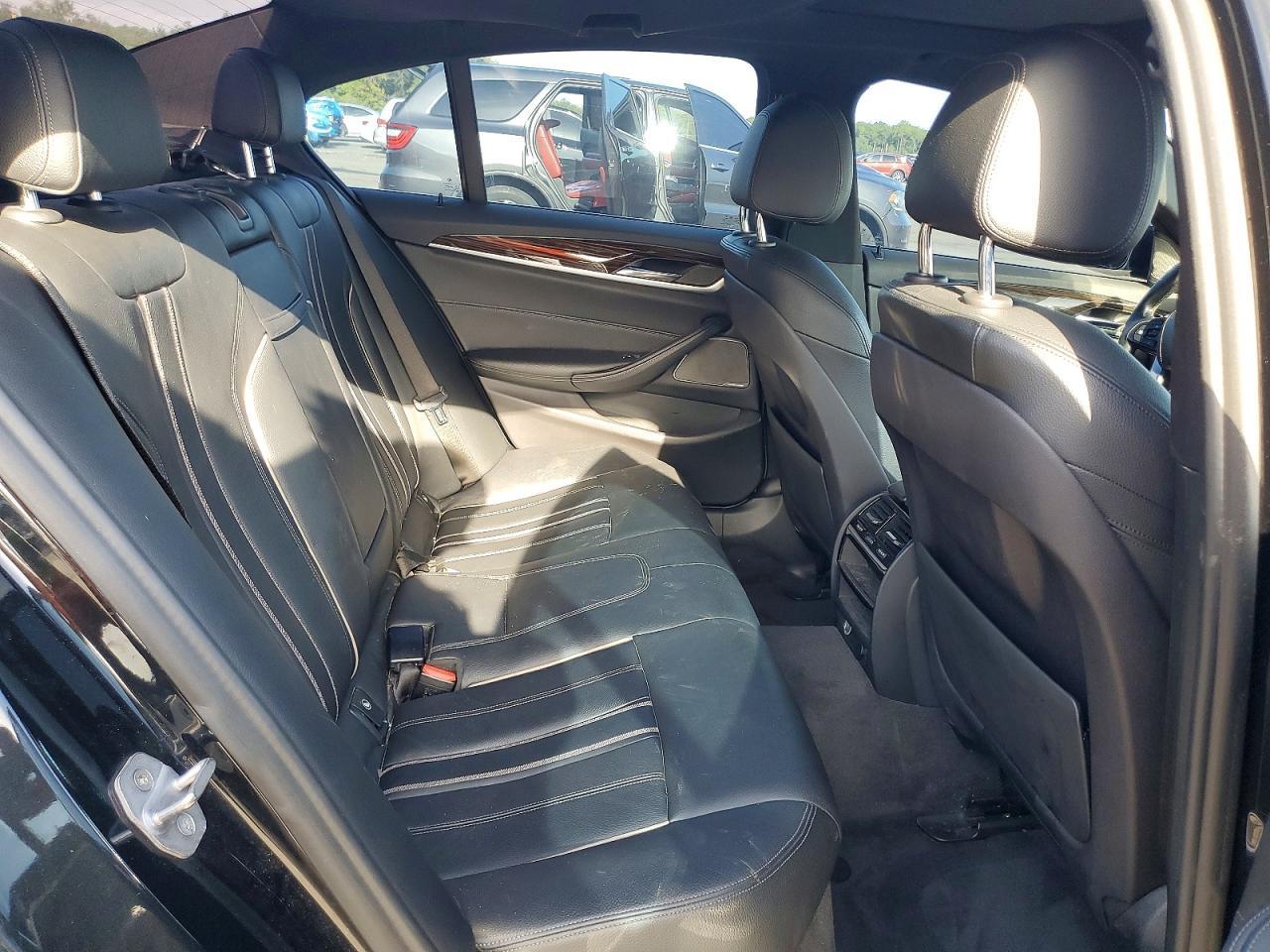 2018 BMW 540 I - zdjęcie 10