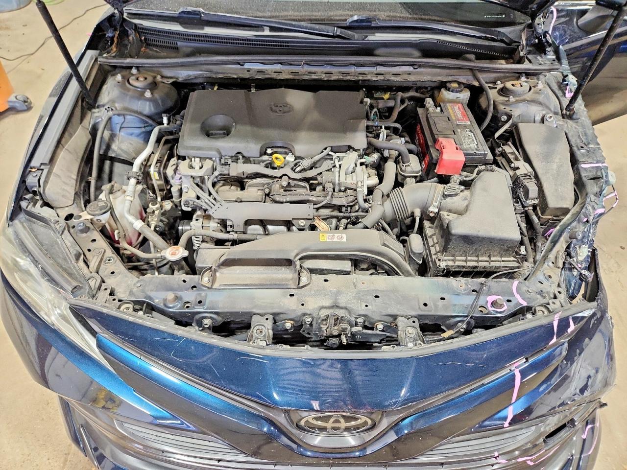2018 Toyota Camry Le - zdjęcie 11