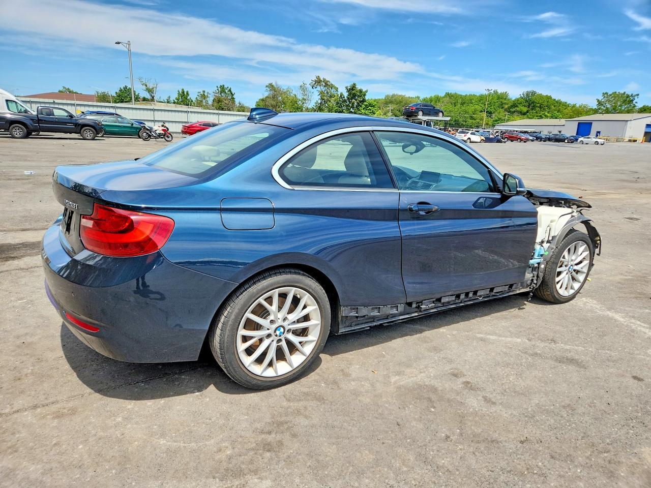 2016 BMW Seria 2 Coupe 228i - zdjęcie 3