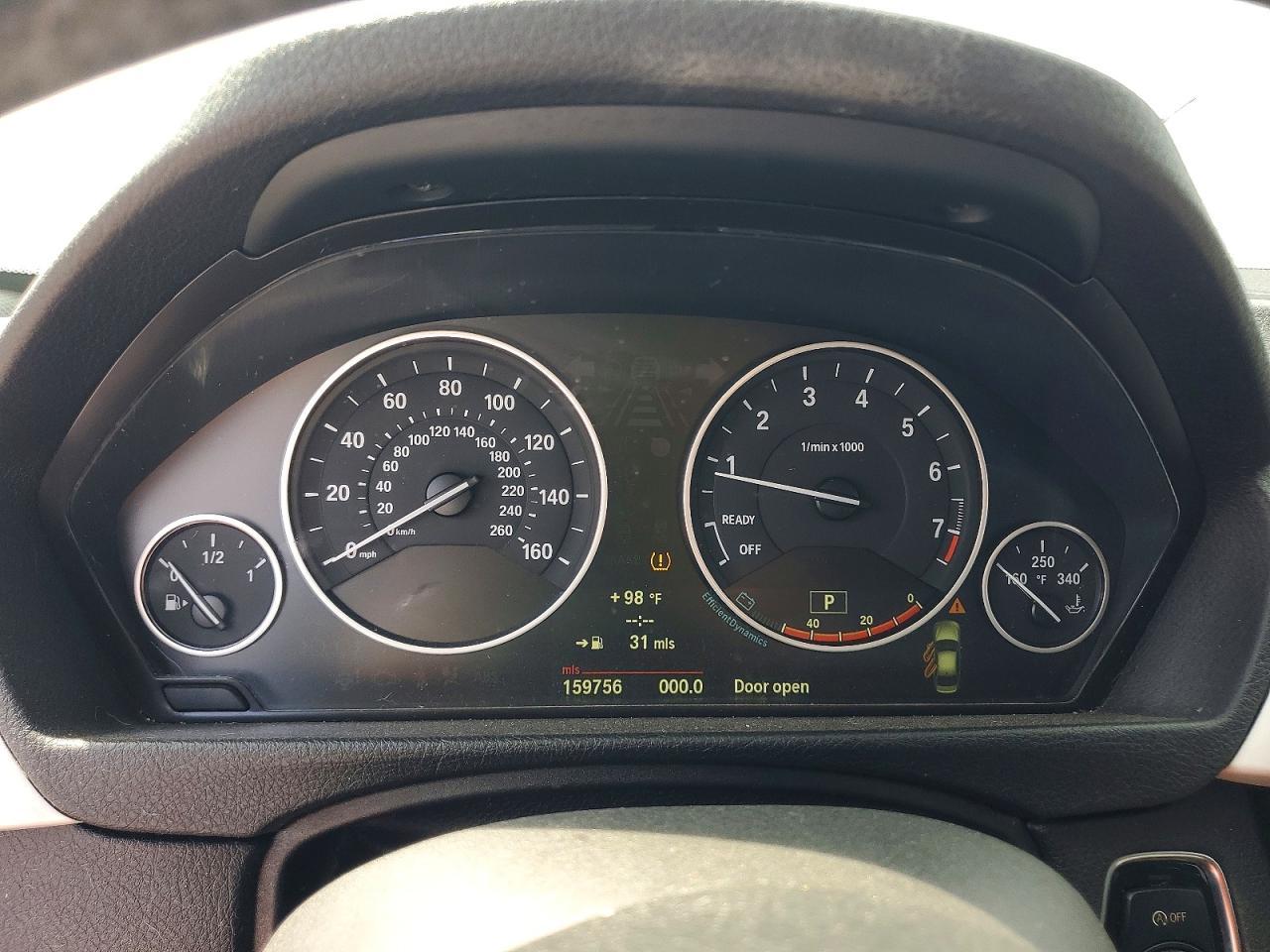 2013 BMW 320 I - zdjęcie 9