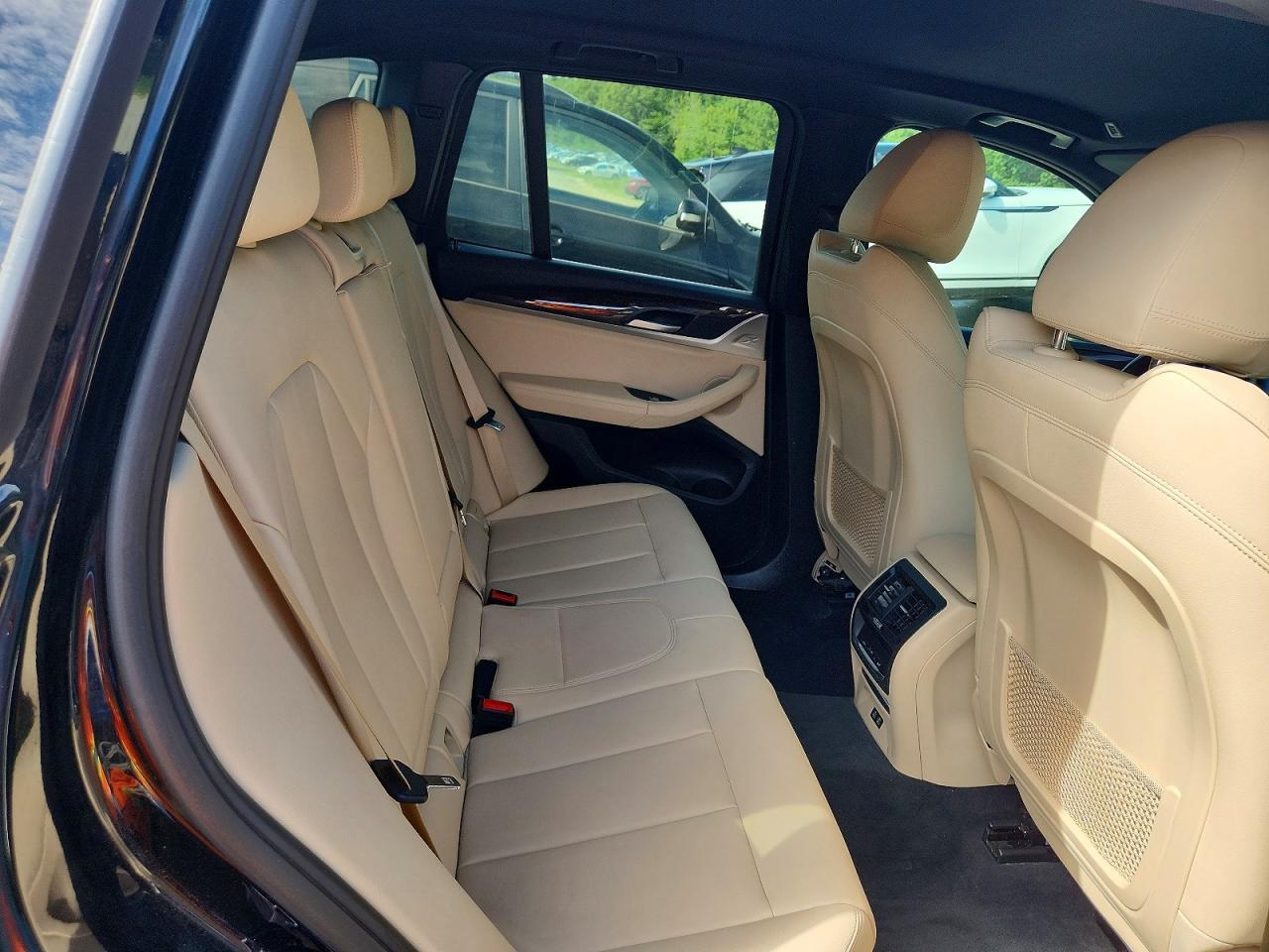 2020 BMW X3 xDrive30I - zdjęcie 10