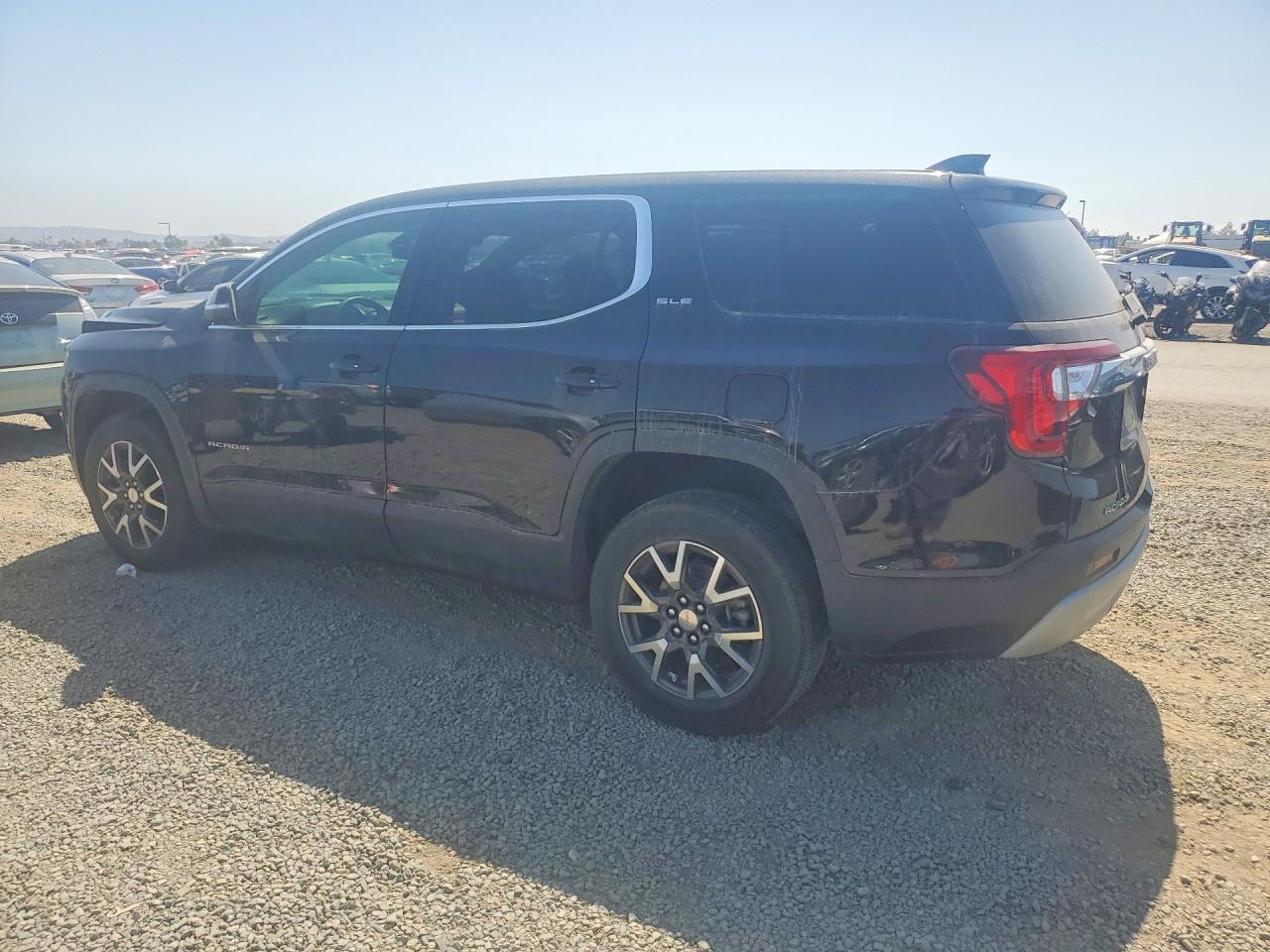2021 GMC Acadia Sle - zdjęcie 2