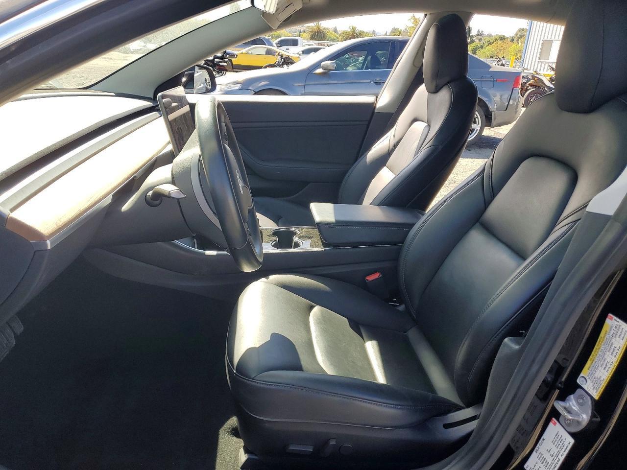 2018 Tesla Model 3 - zdjęcie 7