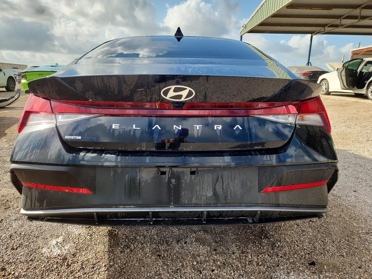 2026 Hyundai Elantra Se - zdjęcie 6