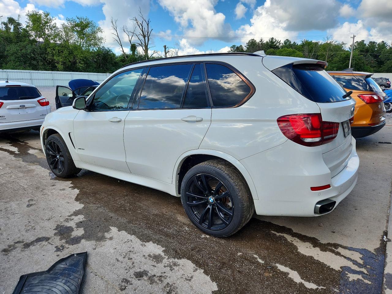 2017 BMW X5 xDrive35I - zdjęcie 2