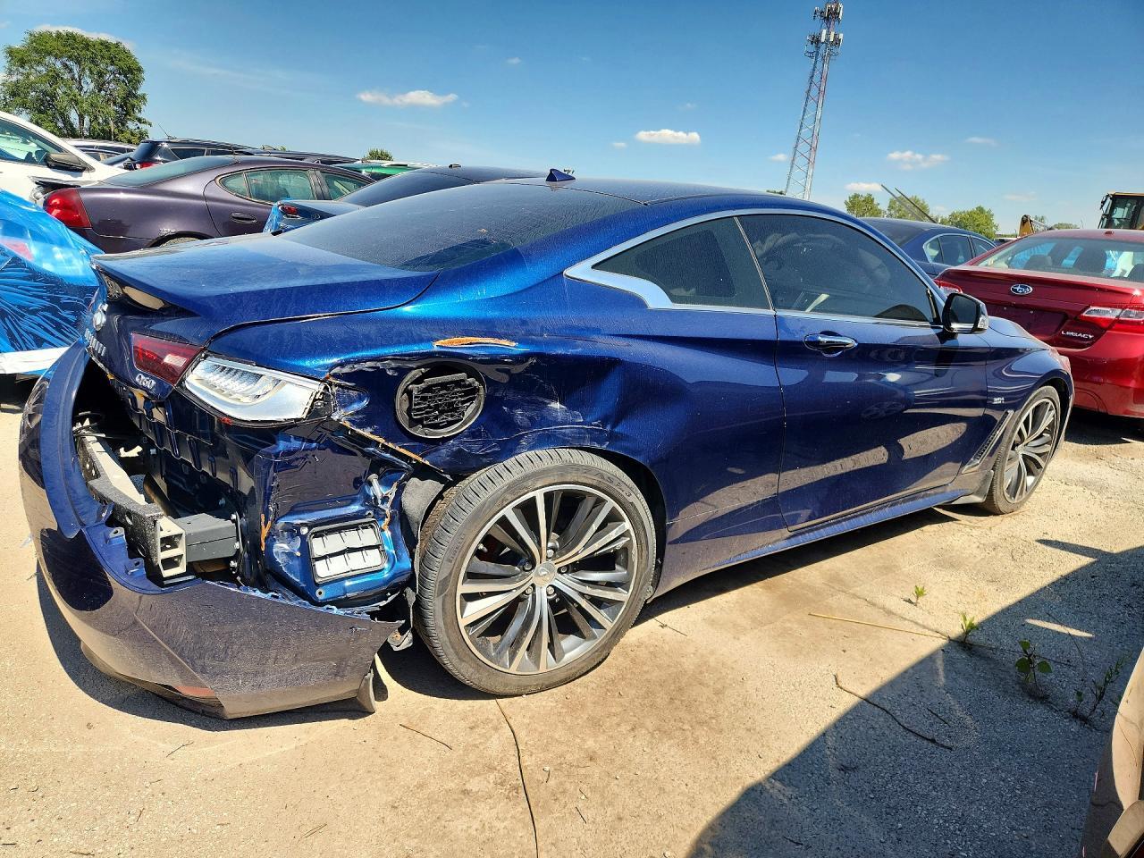 2018 Infiniti Q60 3.0T Luxe - zdjęcie 3