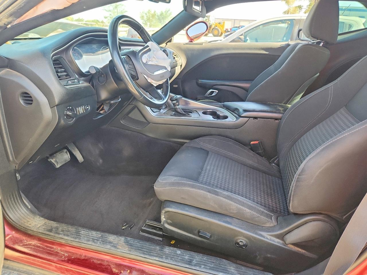2017 Dodge Challenger Sxt - zdjęcie 7