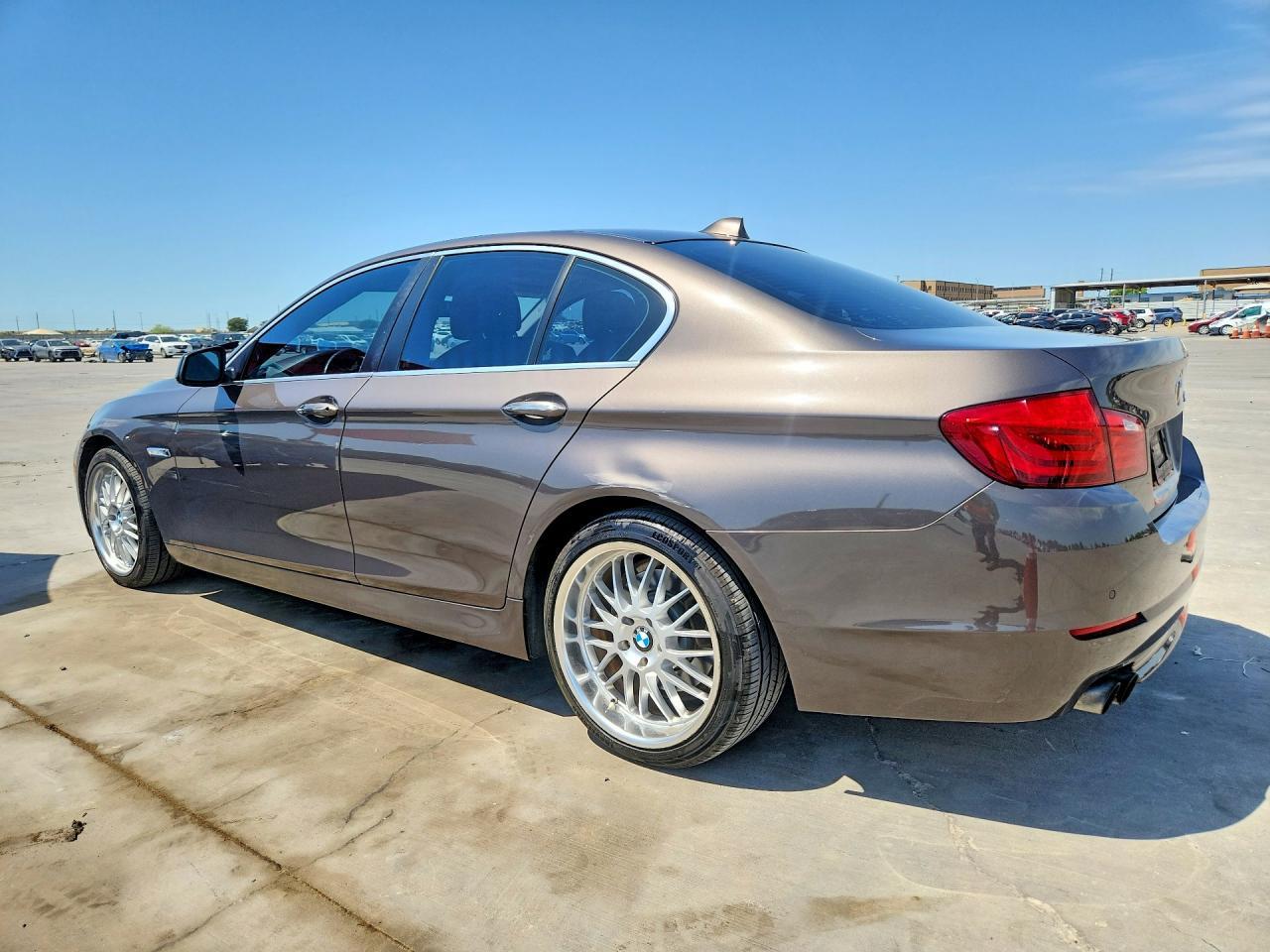2013 BMW 528 I - zdjęcie 2