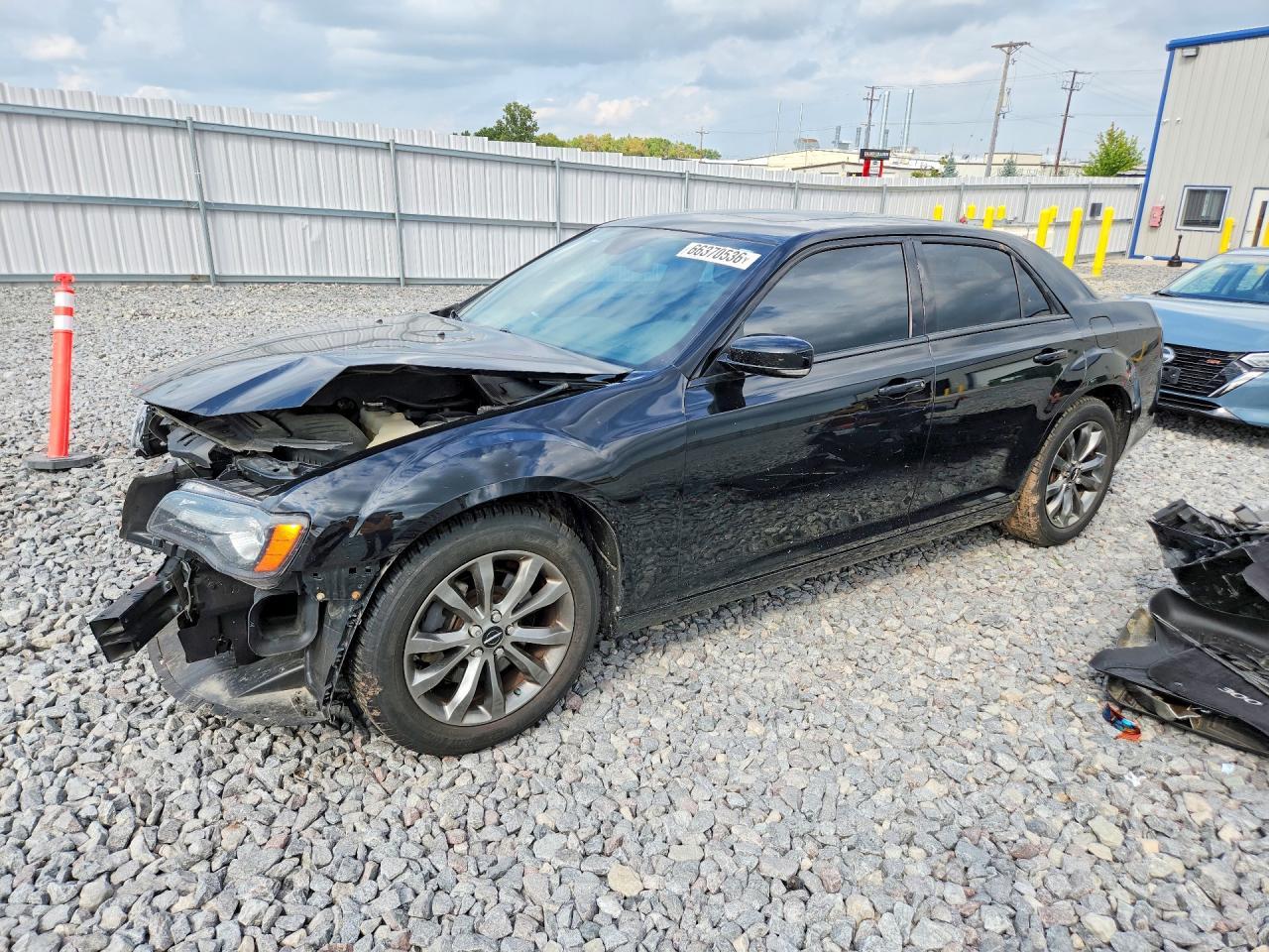 2014 Chrysler 300 S - zdjęcie główne